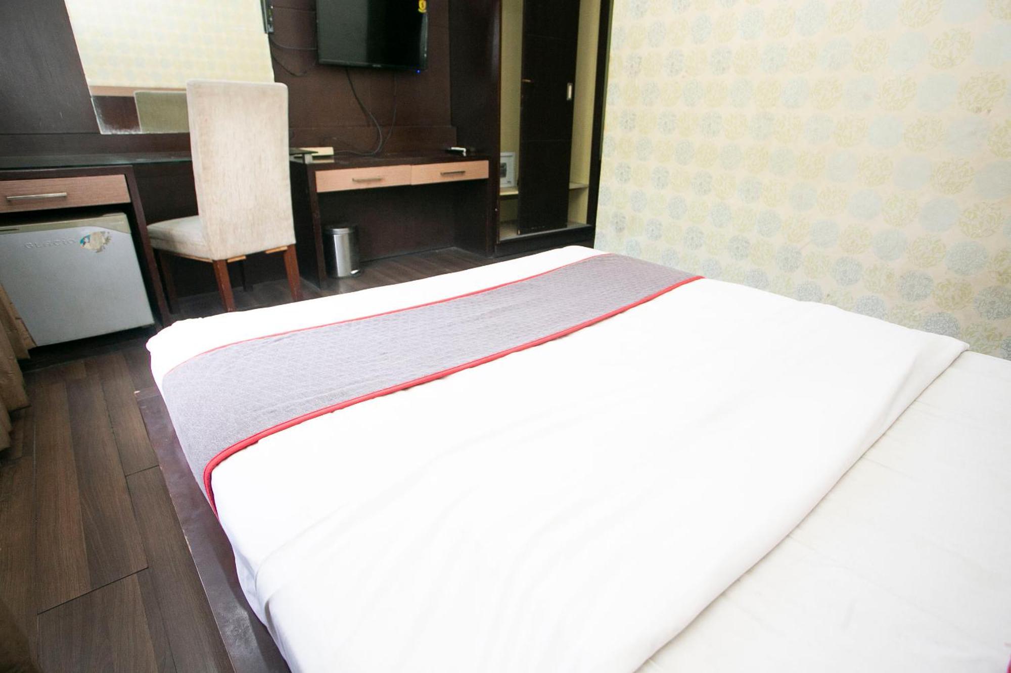 Collection O Hotel Pesona Cikarang Near Pollux Mall 外观 照片